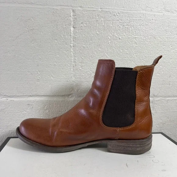 Miz Mooz LEWIS Chelsea Boots Booties Brown Leather Pull On Women's Size 8.5 US - Picture 5 of 12